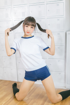 炮灰过分可爱[穿书]